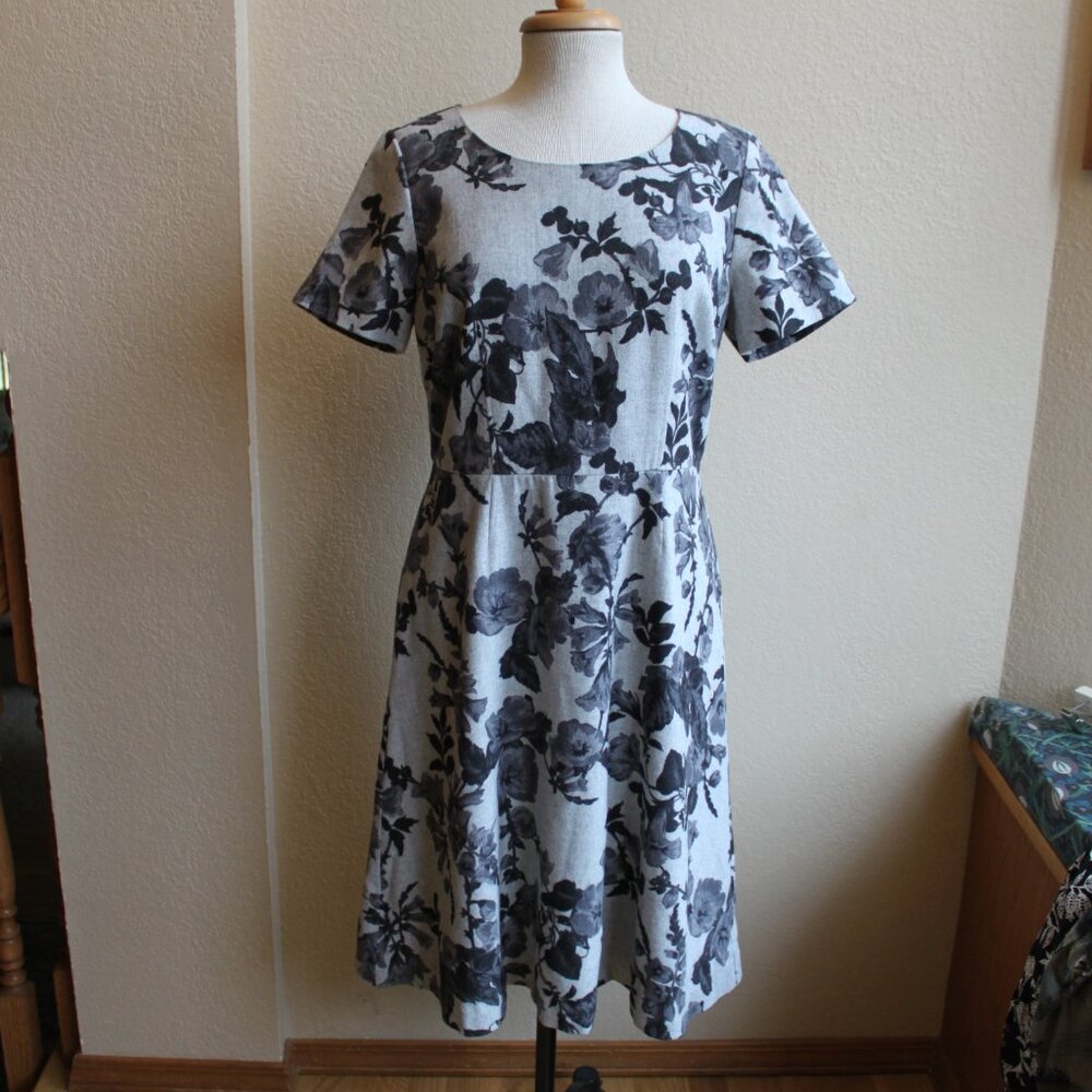 NWT Talbots Gray Floral Wool Flannel Classic Midi Day Dress 8 $189